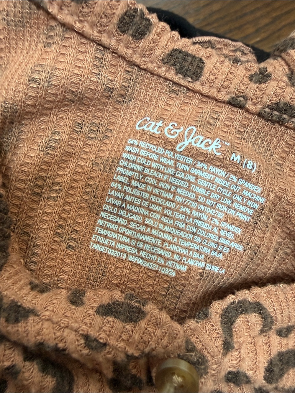 Cat&jack Girls leopard print Thermal Henley Top size M (8) - Picture 4 of 5